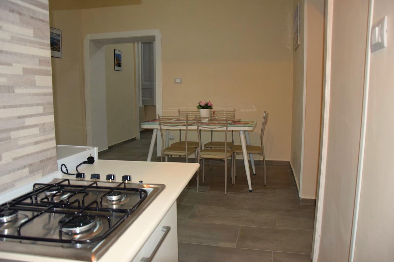 B&B Family Martone Castellammare di Stabia Eksteriør billede